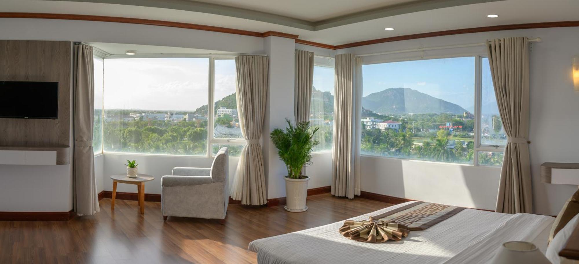 Saigon - Ninh Chu Hotel & Resort Phan Rang Dış mekan fotoğraf