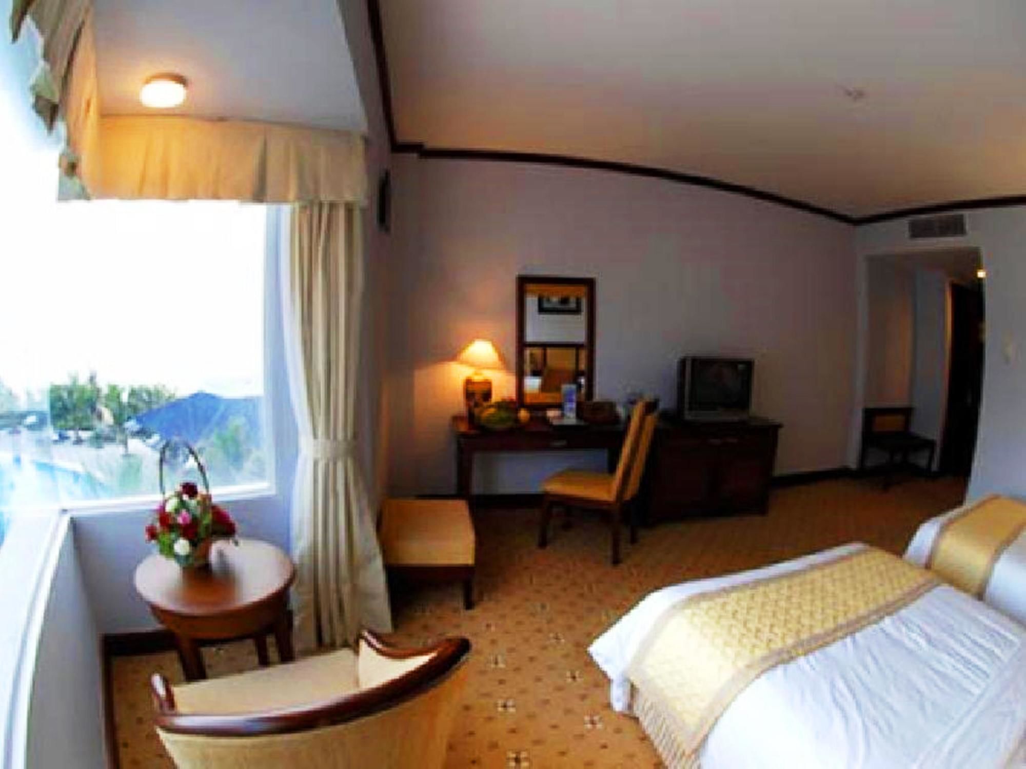 Saigon - Ninh Chu Hotel & Resort Phan Rang Dış mekan fotoğraf